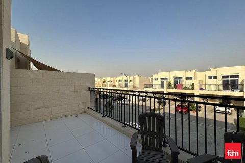 Townhouse in Dubai 3 bedrooms, 112.3 sq.m. № 71641 - photo 7