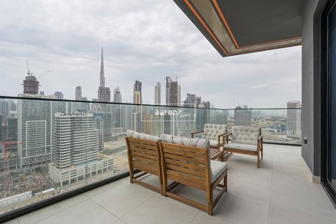 Apartment in Business Bay, Dubai 2 bedrooms, 123.2 sq.m. № 10893 - photo 11