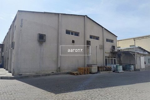 Warehouse in Al Quoz, Dubai 418.1 sq.m. № 10892 - photo 2