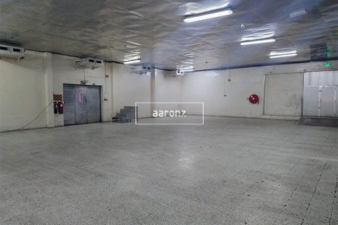 Warehouse in Al Quoz, Dubai 418.1 sq.m. № 10892 - photo 7