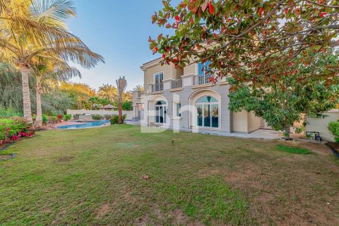 Villa à Dubai Sports City, Dubai, 5 chambres, 542 m², № 24412 - photo 19