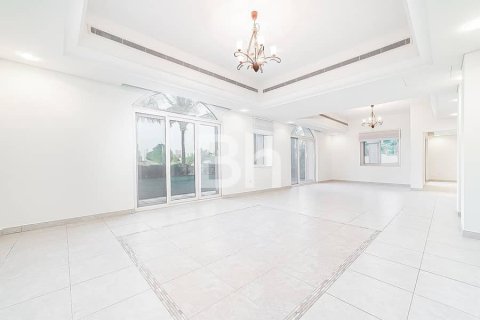 Villa à Dubai Sports City, Dubai, 5 chambres, 542 m², № 24412 - photo 13