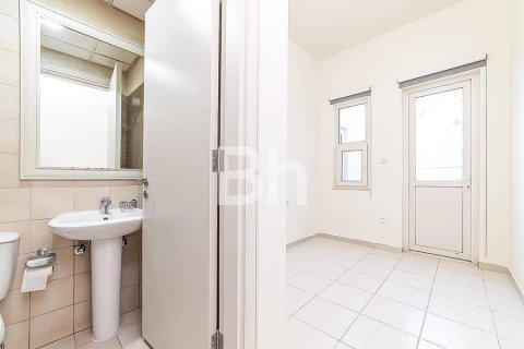 Villa à Dubai Sports City, Dubai, 5 chambres, 542 m², № 24412 - photo 30