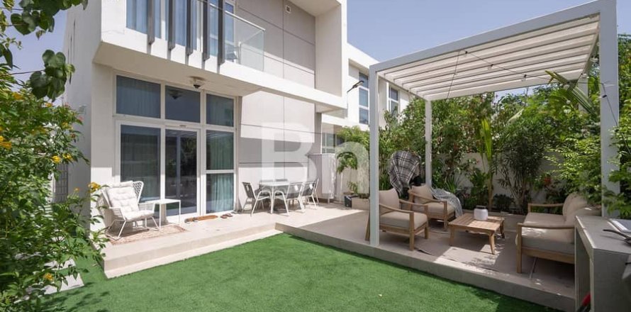 Villa in DAMAC Hills (Akoya by DAMAC), Dubai 3 bedrooms, 210 sq.m. № 24409