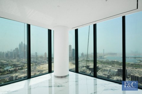 Apartment in Dubai Internet City, Dubai 4 bedrooms, 447 sq.m. № 103758 - photo 11
