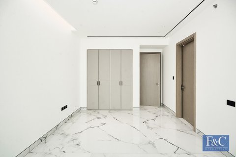 Apartment in Dubai Internet City, Dubai 4 bedrooms, 447 sq.m. № 103758 - photo 7