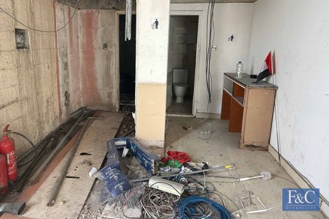 Снять в аренду склад в Al Quoz Industrial Area, Al Quoz, Дубай: 790м², № 103759 - фото 8