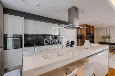 Apartment in Bluewaters Residences, Bluewaters, Dubai 2 bedrooms, 152 sq.m. № 86937 - photo 13