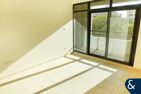 Купить квартиру в Al Jaz, Greens, Дубай: 3 спальни, 136м², № 75132 - фото 4