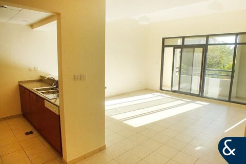 Купить квартиру в Al Jaz, Greens, Дубай: 3 спальни, 136м², № 75132 - фото 5