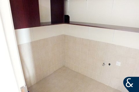 Купить квартиру в Al Jaz, Greens, Дубай: 3 спальни, 136м², № 75132 - фото 9