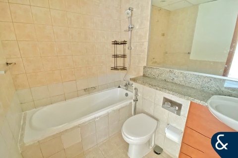 Купить квартиру в Al Dhafra, Greens, Дубай: 2 спальни, 102м², № 75130 - фото 9