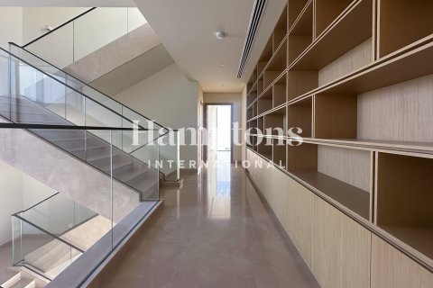 Villa en Maple at Dubai Hills Estate, Dubai Hills Estate, Dubai, 5 dormitorios, 726.31565400 m², № 110519 - foto 10