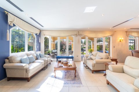 Villa à Jumeirah Islands, Dubai, 5 chambres, 436 m², № 96838 - photo 5