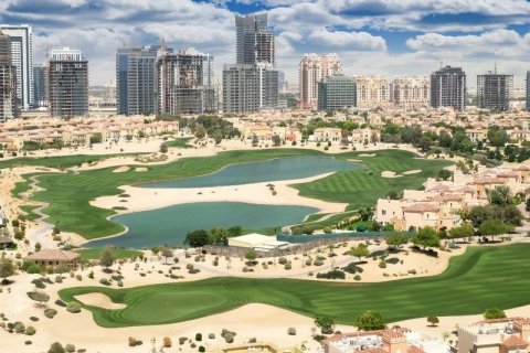 Ático en Dubai Sports City, Dubai, 4 dormitorios, 456 m², № 96844 - foto 26