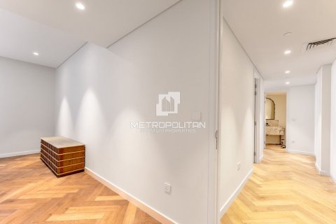 Apartment in Bluewaters Residences, Bluewaters, Dubai 2 bedrooms, 137 sq.m. № 8833 - photo 21