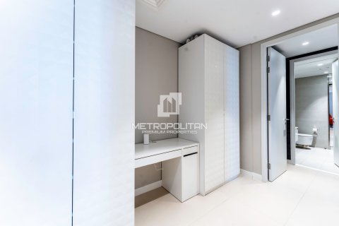 Apartment in Bluewaters Residences, Bluewaters, Dubai 2 bedrooms, 137 sq.m. № 8833 - photo 14