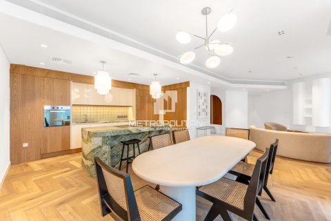 Apartment in Bluewaters Residences, Bluewaters, Dubai 2 bedrooms, 137 sq.m. № 8833 - photo 8
