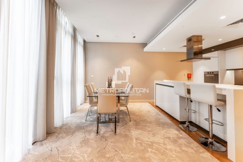 Apartment in Bluewaters Residences, Bluewaters, Dubai 2 bedrooms, 137 sq.m. № 8833 - photo 4