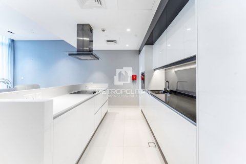 Apartment in Bluewaters Residences, Bluewaters, Dubai 2 bedrooms, 137 sq.m. № 8833 - photo 3