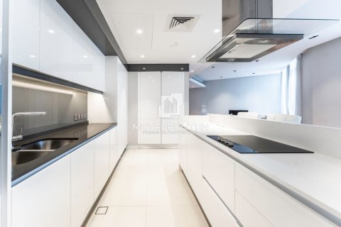 Apartment in Bluewaters Residences, Bluewaters, Dubai 2 bedrooms, 137 sq.m. № 8833 - photo 8