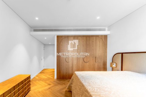 Apartment in Bluewaters Residences, Bluewaters, Dubai 2 bedrooms, 137 sq.m. № 8833 - photo 23