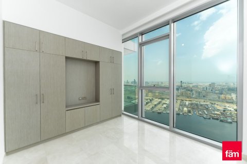 Ático en Dubai, 4 dormitorios, 293.7 m², № 24436 - foto 14