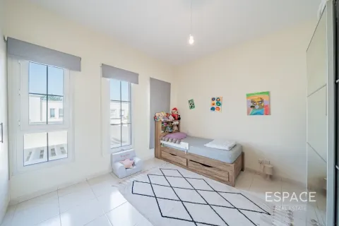 Villa in The Springs, Dubai 3 bedrooms, 245 sq.m. № 61795 - photo 8