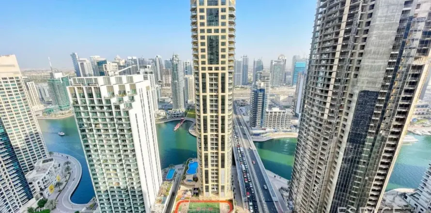 Квартира в Джумейра Бич Резиденс, Дубай, 2 спальни, 129м², № 61799