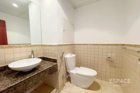 Купить квартиру в Джумейра Бич Резиденс, Дубай: 2 спальни, 129м², № 61799 - фото 18