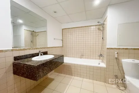 Купить квартиру в Джумейра Бич Резиденс, Дубай: 2 спальни, 129м², № 61799 - фото 9