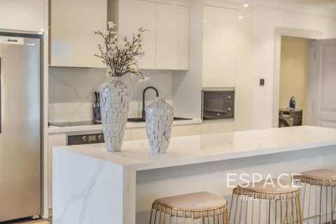 Apartment in Jumeirah Beach Residence, Dubai 4 bedrooms, 514 sq.m. № 61713 - photo 13