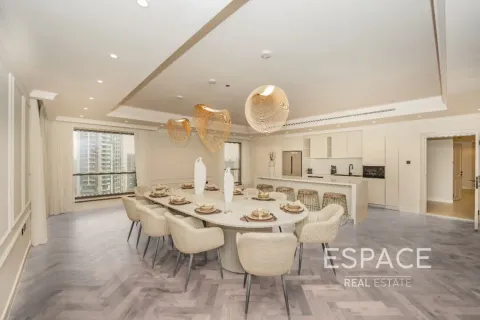 Apartment in Jumeirah Beach Residence, Dubai 4 bedrooms, 514 sq.m. № 61713 - photo 2