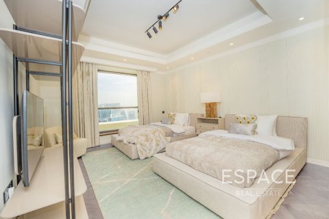 Apartment in Jumeirah Beach Residence, Dubai 4 bedrooms, 514 sq.m. № 61713 - photo 6