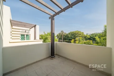 Купить таунхаус в Al Furjan, Дубай: 3 спальни, 301м², № 61796 - фото 15