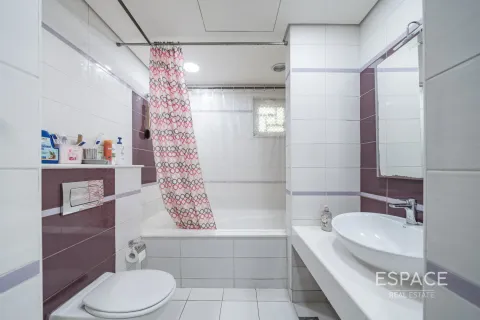 Купить таунхаус в Al Furjan, Дубай: 3 спальни, 301м², № 61796 - фото 10