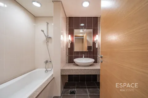 Купить таунхаус в Al Furjan, Дубай: 3 спальни, 301м², № 61796 - фото 14