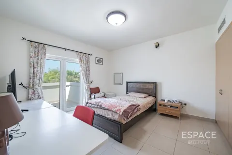 Купить таунхаус в Al Furjan, Дубай: 3 спальни, 301м², № 61796 - фото 8