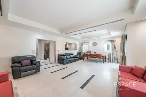 Купить таунхаус в Al Furjan, Дубай: 3 спальни, 301м², № 61796 - фото 2