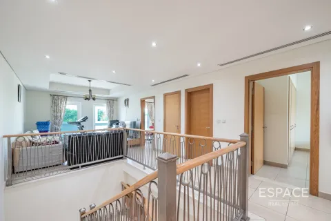 Купить таунхаус в Al Furjan, Дубай: 3 спальни, 301м², № 61796 - фото 6