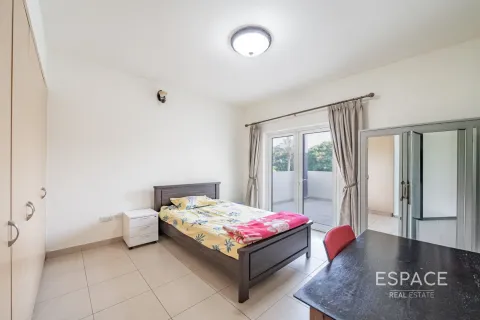 Купить таунхаус в Al Furjan, Дубай: 3 спальни, 301м², № 61796 - фото 11