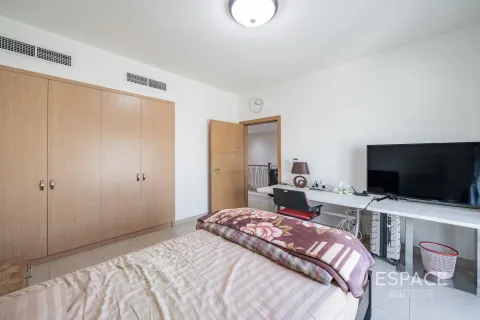 Купить таунхаус в Al Furjan, Дубай: 3 спальни, 301м², № 61796 - фото 9