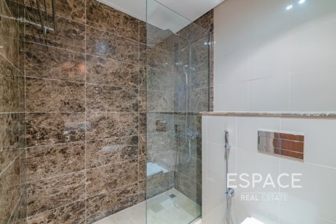 Купить квартиру в Дубай Марине, Дубай: 5 спален, 351м², № 61797 - фото 17