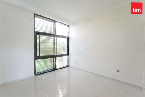 Снять в аренду виллу в Дубае: 3 спальни, 253м², № 67419 - фото 6