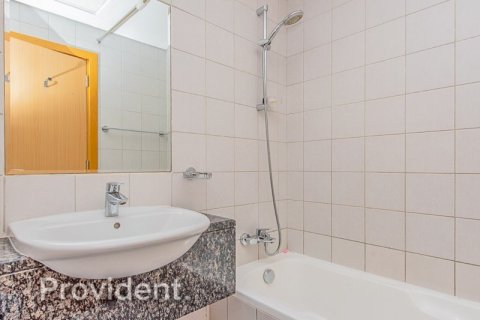 Appartement à Business Bay, Dubai, 1 chambre, 75.1 m², № 1782 - photo 9