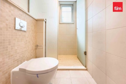 Villa in Dubai 4 bedrooms, 740 sq.m. № 70619 - photo 29