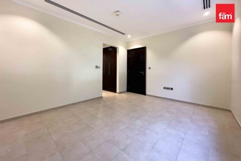 Villa in Dubai 4 bedrooms, 740 sq.m. № 70619 - photo 22