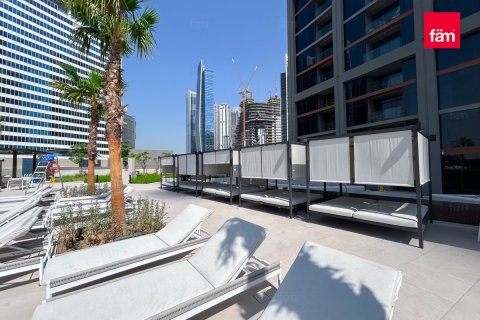 Apartment in Business Bay, Dubai 2 bedrooms, 88.1 sq.m. № 70618 - photo 17