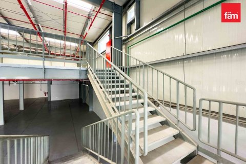 Entrepôt à Dubai, 1909.2 m², № 70617 - photo 3