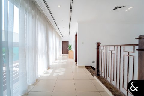 Купить виллу в Джумейра Гольф Эстейтс, Дубай: 5 спален, 749м², № 98301 - фото 12